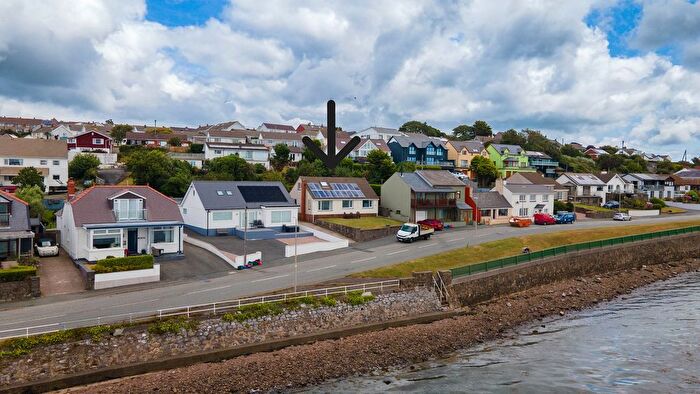 4 Bedroom Detached Bungalow For Sale In The Promenade, Neyland, Milford Haven, Pembrokeshire., SA73