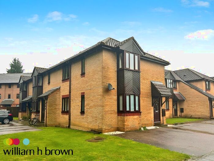 1 Bedroom Flat To Rent In Hanbury Gardens, Highwoods, Colchester, CO4