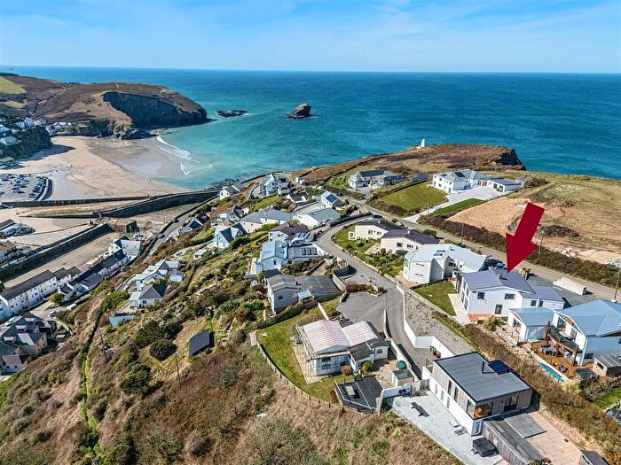 4 Bedroom Detached House For Sale In Portreath, North Coast, TR16
