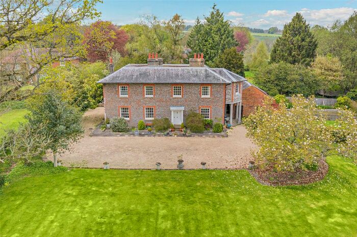 4 Bedroom Detached House For Sale In Shalbourne, Marlborough, Wiltshire, SN8