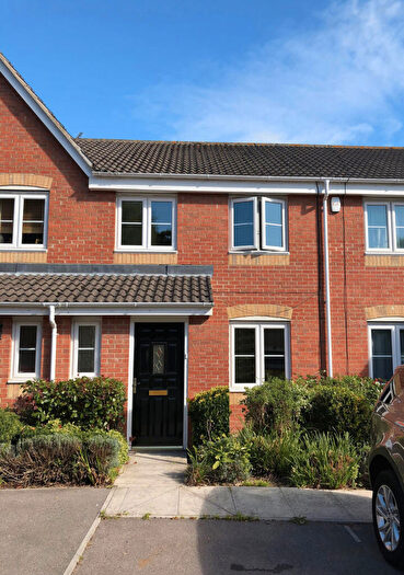 3 Bedroom Terraced House To Rent In Wagtail Road, Horndean, PO8