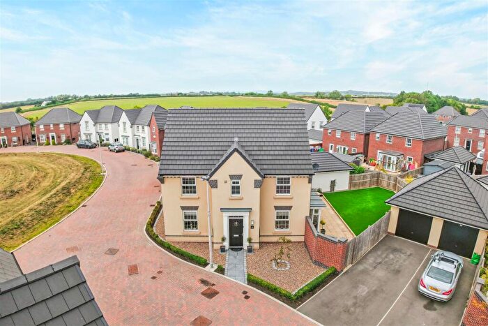 4 Bedroom Detached House For Sale In Ffordd Y Spitfire, St Athan, Vale Of Glamorgan, CF62