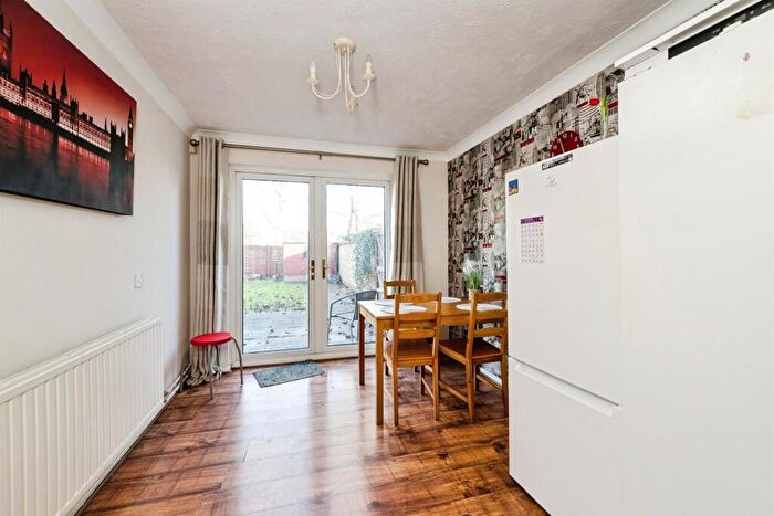 4 Bedroom End Of Terrace House For Sale In Bringhurst, Orton Goldhay, Peterborough, PE2