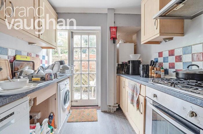 4 Bedroom Semi-Detached House To Rent In Widdicombe Way, Brighton, East Sussex, BN2