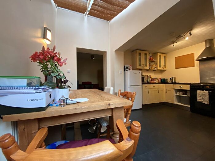 4 Bedroom Terraced House To Rent In Russell Street, Roath, CF24