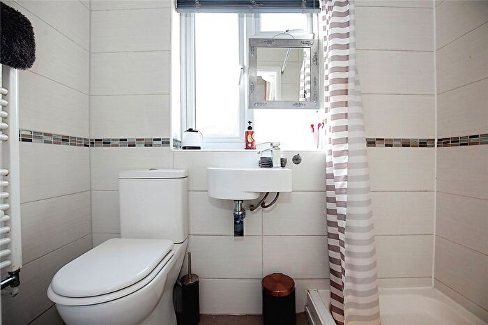 3 Bedroom Terraced House For Sale In Mount Street, Coventry, West Midlands, CV5
