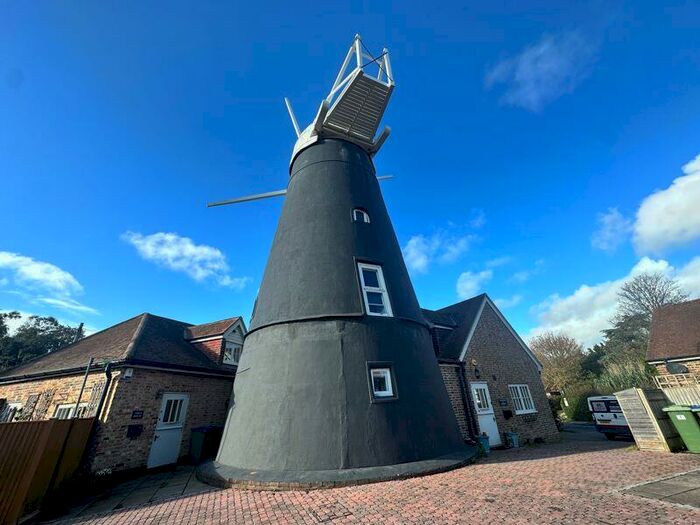 3 Bedroom Detached House To Rent In Windmill, Yapton Road, Barnham, PO22