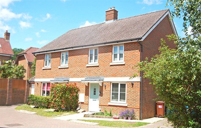 3 Bedroom Semi-Detached House For Sale In Flaxen Fields, Uckfield, East Sussex, TN22