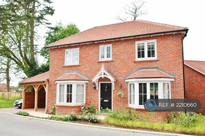 3 Bedroom Detached House To Rent In Abrahams Close, Amersham, HP7