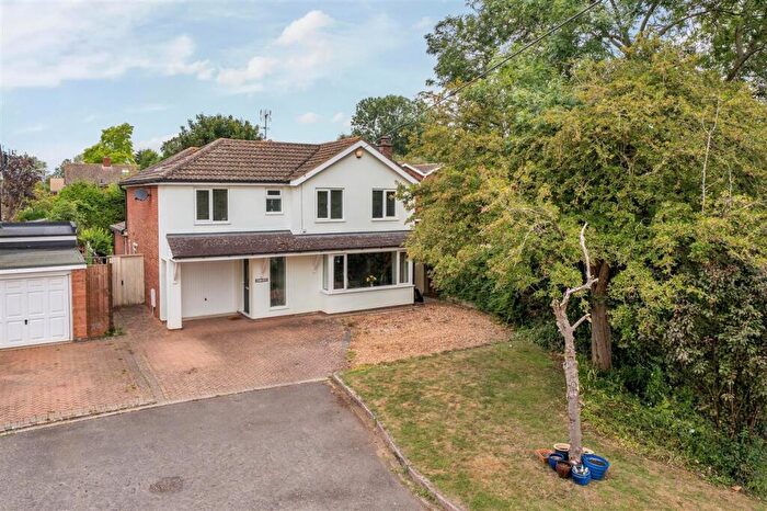 5 Bedroom Detached House For Sale In Green End, Renhold, MK41