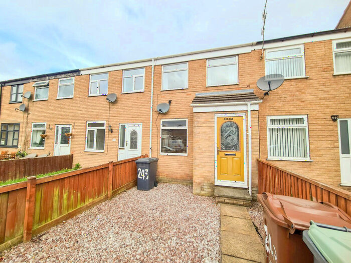 2 Bedroom Terraced House To Rent In Brosscroft Village, Glossop, SK13