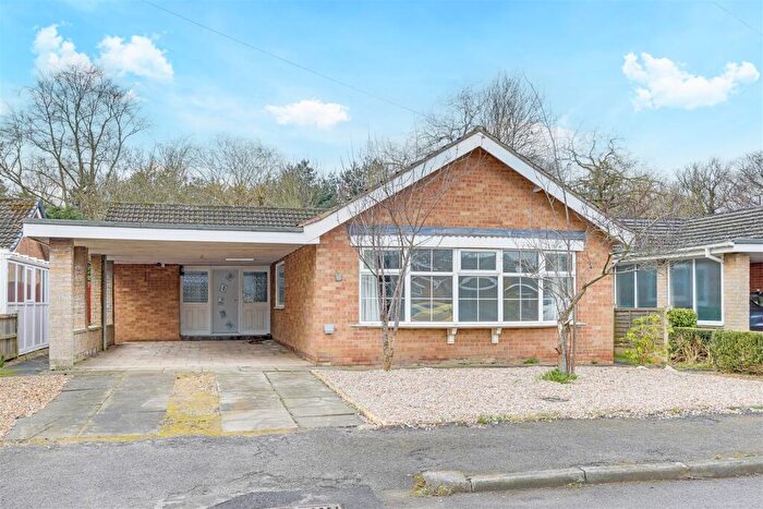 3 Bedroom Detached Bungalow To Rent In The Priors, Lowdham, Nottingham, NG14