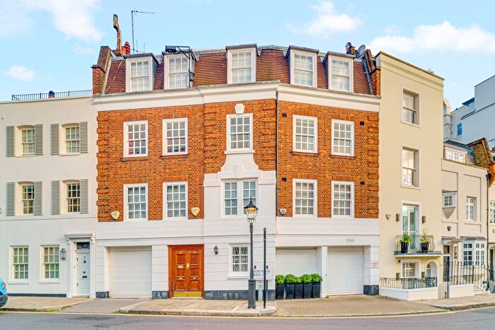 2 Bedroom Flat For Sale In Montpelier Walk, Knightsbridge, SW7