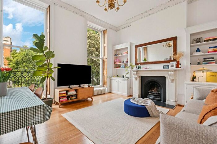 2 Bedroom Apartment For Sale In Compton Terrace, London, N1