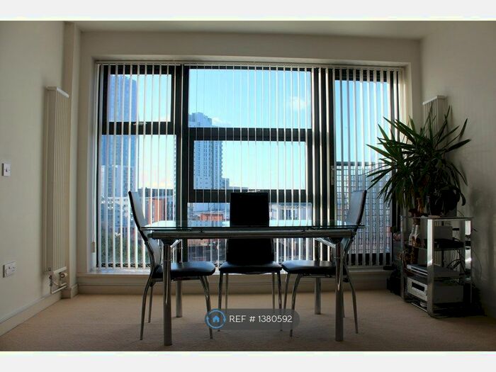 2 Bedroom Flat To Rent In Channelsea Road, London, E15