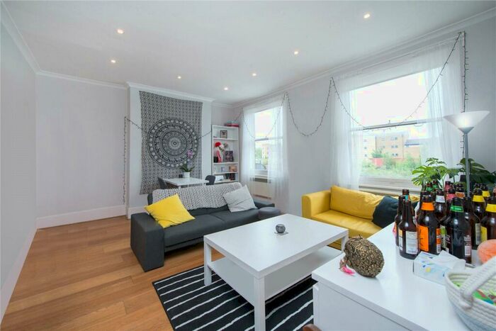 2 Bedroom Flat To Rent In Chalk Farm Road, Chalk Farm, NW1