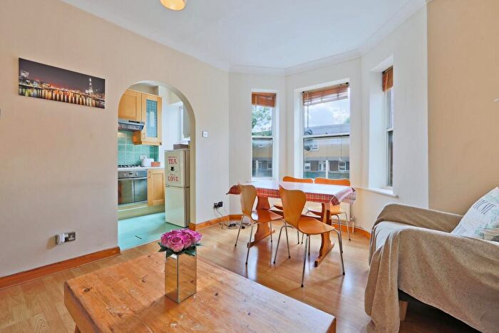 2 Bedroom Apartment To Rent In Camden Street, Camden, London, NW1