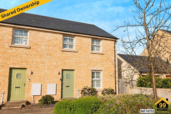 3 Bedroom Semi-Detached House For Sale In Chapel Way, Malmesbury, Wiltshire, SN16
