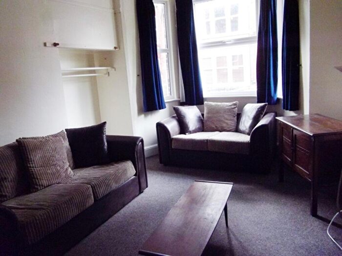 4 Bedroom Semi Detached House To Rent In (Bed) Derby Grove, Lenton, Nottingham, NG7