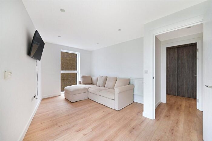 1 Bedroom Apartment To Rent In Conington Road, London, SE13