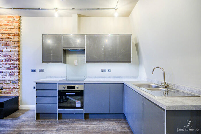 2 Bedroom Apartment To Rent In Silver Forge, - Princip Street, Birmingham City Centre, B4