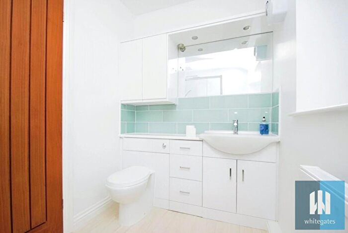 1 Bedroom Terraced House To Rent In Rowley Hill, Lepton, Huddersfield, HD8