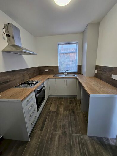 2 Bedroom Terraced House To Rent In Palmer Street, Hyde Park, Doncaster, DN4