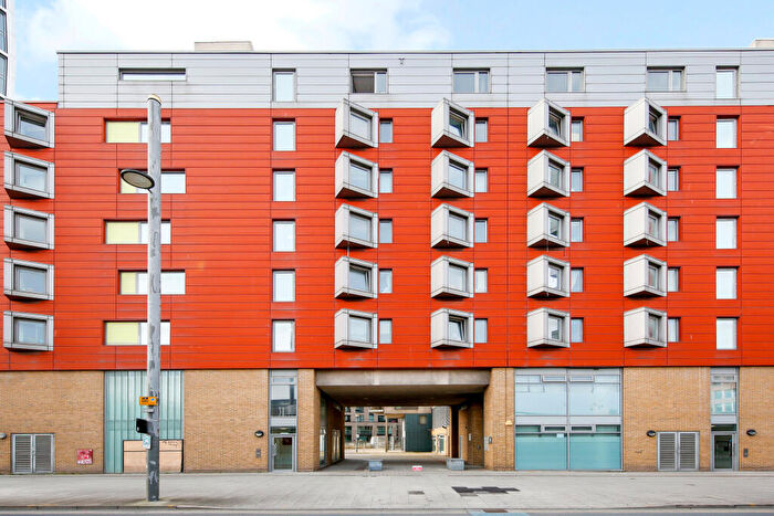 2 Bedroom Flat For Sale In John Wetherby Court West, E15