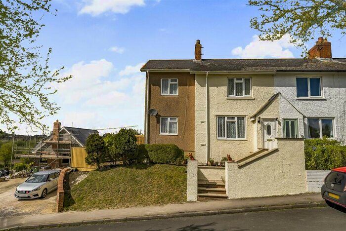 3 Bedroom Terraced House For Sale In Avon Square, Upavon, SN9