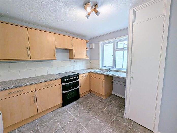 3 Bedroom End Of Terrace House For Sale In Mayne Ave, Hereford - No Onward Chain, HR2