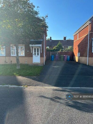 3 Bedroom Semi-Detached House To Rent In Capricorn Crescent, Liverpool, L14
