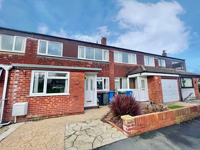 3 Bedroom Terraced House For Sale In The Crescent, Preesall, FY6