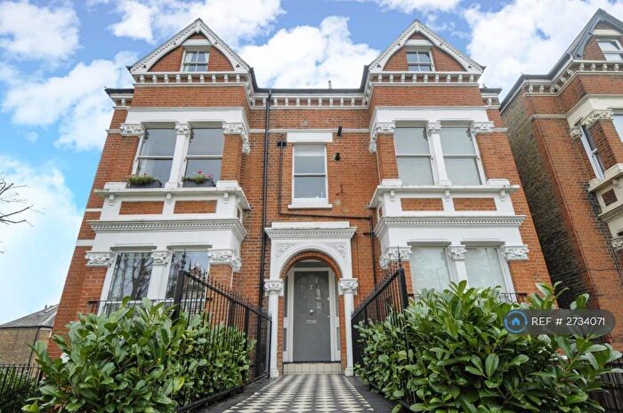 2 Bedroom Flat To Rent In Thurlow Park Road, London, SE21