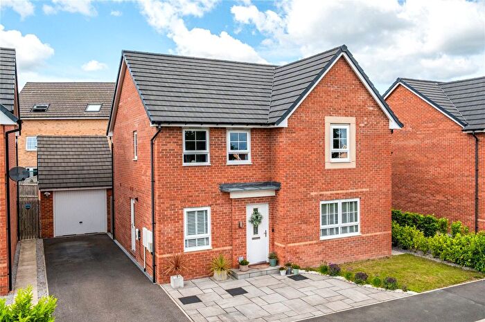 4 Bedroom Detached House For Sale In Welles Avenue, Methley, Leeds, West Yorkshire, LS26