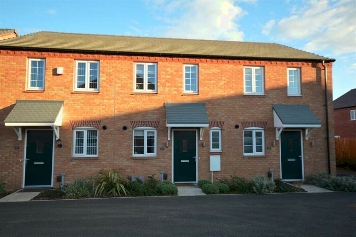 2 Bedroom Semi-Detached House To Rent In Stanier Drive, Edwalton, Nottingham, Nottinghamshire, NG12