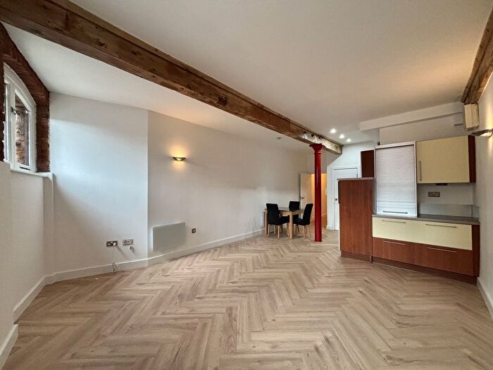 Studio For Sale In Junction Works, Ducie Street, Manchester, M1