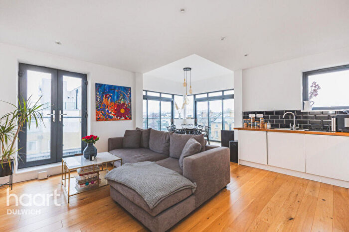 2 Bedroom Apartment For Sale In Montpelier Road, London, SE15