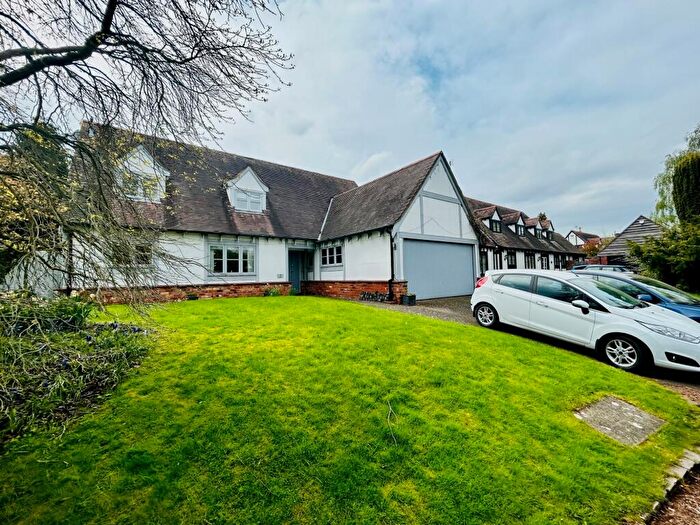 1 Bedroom Apartment To Rent In The Elms, Leek Wootton, CV35