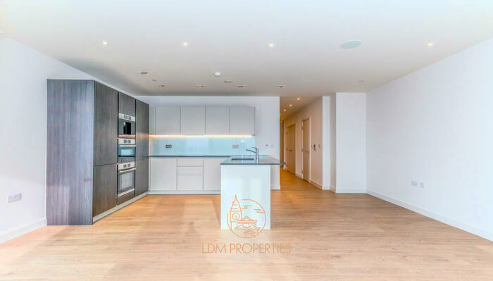 3 Bedroom Flat To Rent In Kingly Building, Woodberry Down, London, N4