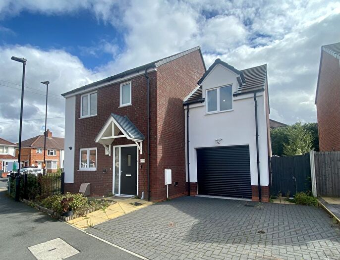 4 Bedroom Detached House For Sale In Stadium Road, Birmingham, B28