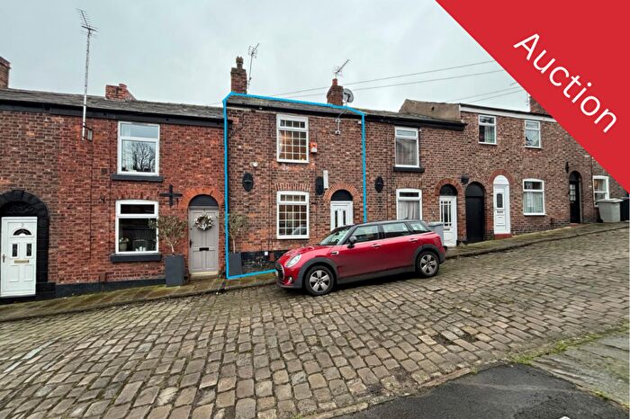 1 Bedroom Terraced House For Sale In Fowler Street, Macclesfield, SK10