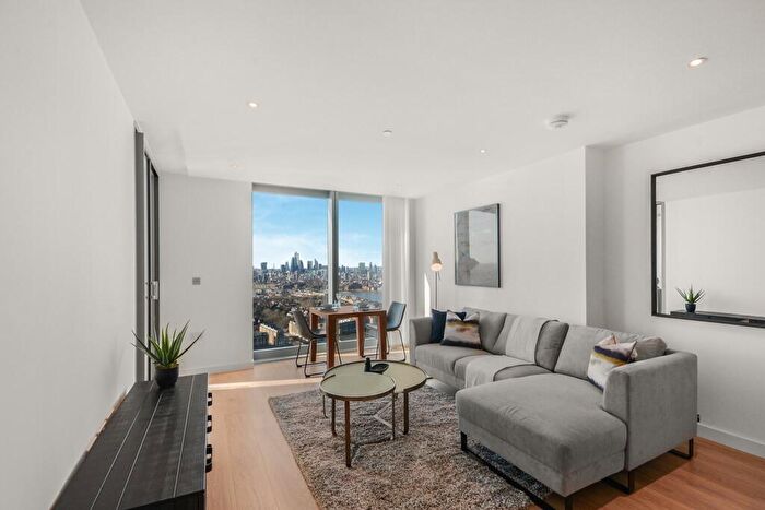 1 Bedroom Flat To Rent In Landmark Pinnacle, Marsh Wall, E14