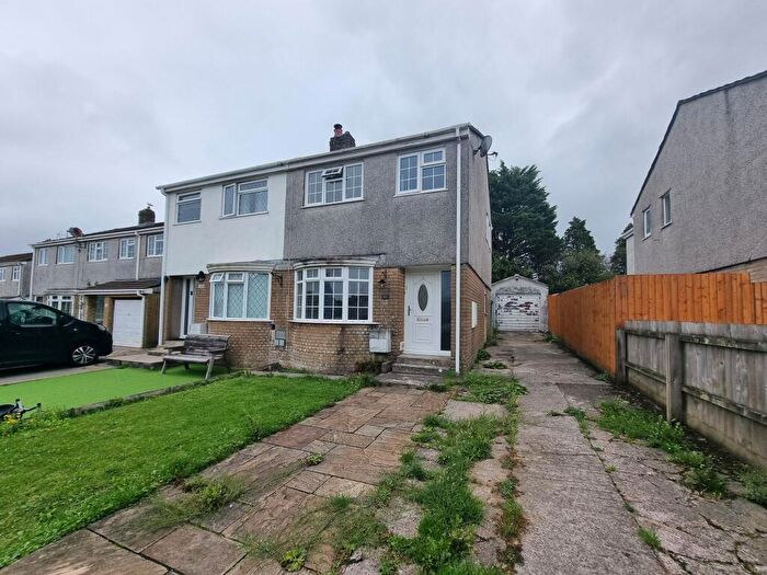 3 Bedroom Semi Detached House For Sale In Georgian Way, Brackla, CF31