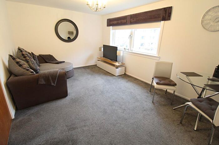1 Bedroom Flat To Rent In Urquhart Terrace, Mid Floor, AB24