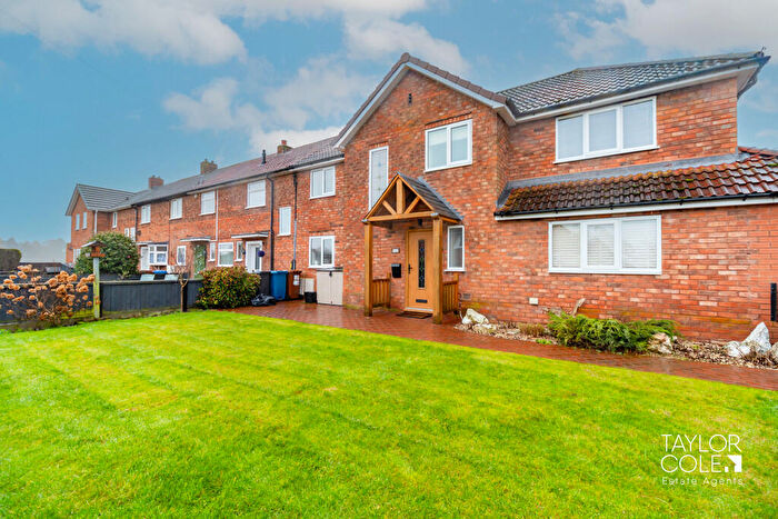 2 Bedroom Terraced House For Sale In Brookside Road, Mile Oak, B78