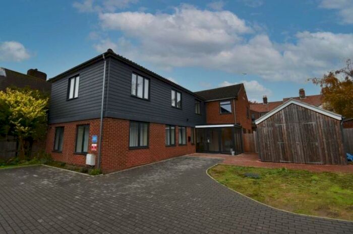 10 Bedroom Detached House To Rent In Bull Close Road, Norwich, NR3