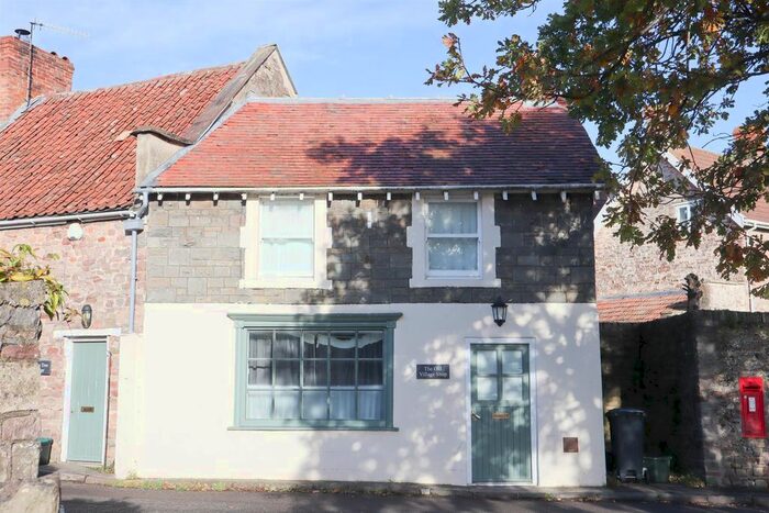 1 Bedroom Property To Rent In Walton Street, Walton-In-Gordano, Clevedon, BS21