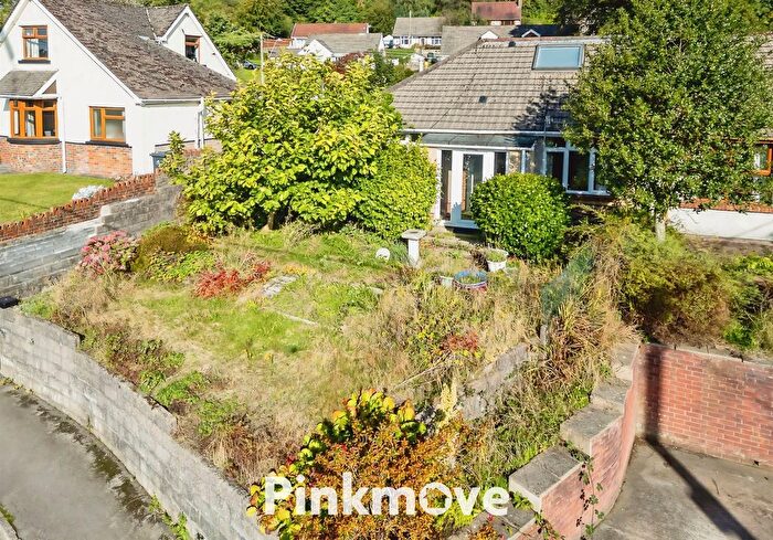 2 Bedroom Semi-detached Bungalow For Sale In Rectory Road, Crumlin, Newport, NP11