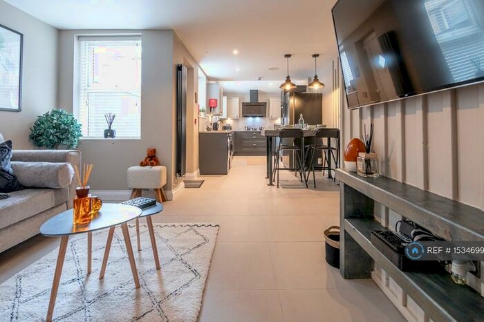 6 Bedroom Terraced House To Rent In &#; Pppw - Leopold Road, Kensington, Liverpool, L7