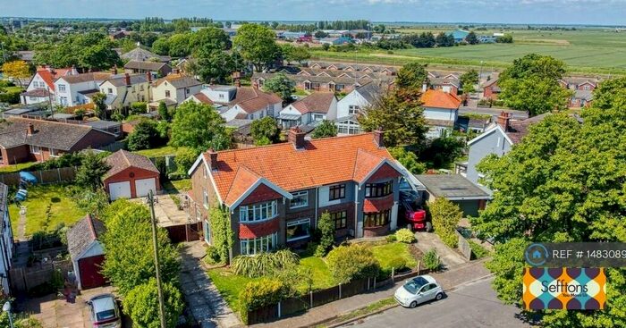 4 Bedroom Semi-Detached House To Rent In Osborne Avenue, Great Yarmouth, NR30